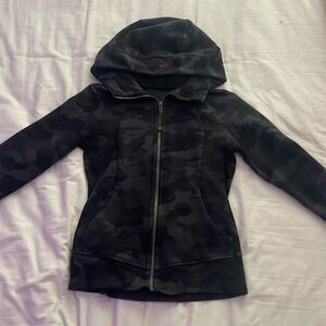 lulu lemon scuba zip up